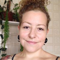 Thais M. Barros