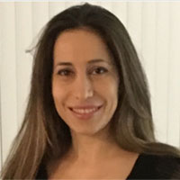 Viviane M.